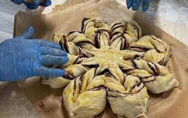 6e8ff26d-0b5a-4151-b5e6-ed33c9172e6b