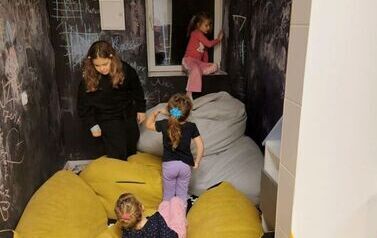 0e986feb-5f30-4b73-8b49-def1b011c248